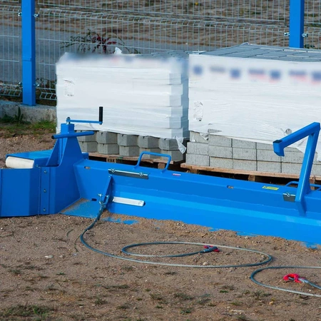 LISTWA ZGARNIAJĄCA MECHANICZNA (ŁATA PROFILUJĄCA) JAZON LM 6 M (SZEROKOŚĆ ROBOCZA 400 – 650 CM)