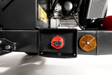 ROZDRABNIACZ SPALINOWY DO GAŁĘZI CEDRUS RBD16 D16 PROFESSIONAL ( RĘBAK ) LONCIN LC2V90FD ELEKTRYCZNY ROZRUCH 36 KM PRZYCZEPKA LEKKA, JONCO, HOMOLOGACJA, PODAJNIK HYDRAULICZNY