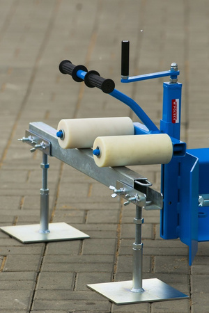 LISTWA ZGARNIAJĄCA (ŁATA PROFILUJĄCA) JAZON LR 4 M (SZEROKOŚĆ ROBOCZA 90 – 450 CM)