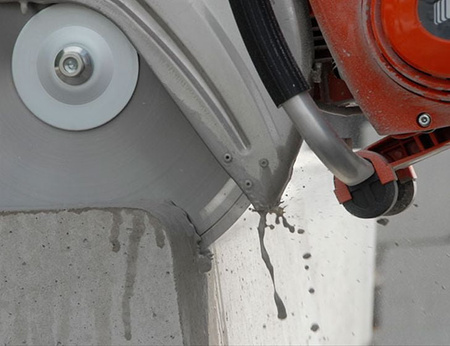 RĘCZNA PRZECINARKA SPALINOWA ECHO CSG-7410ES , (350 MM) GŁĘBOKOŚĆ CIĘCIA 125 MM