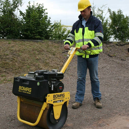 WALEC JEDNOBĘBNOWY BOMAG BW 55 E, 150KG, ROZRUCH ELEKTRYCZNY