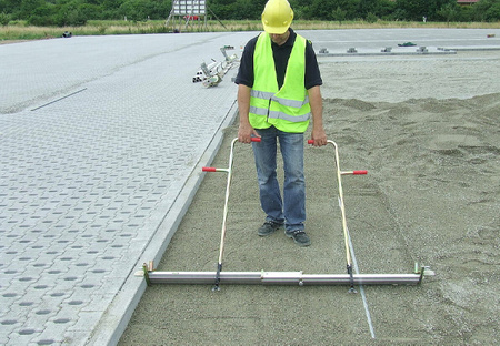 LISTWA ZGARNIAJĄCA (ŁATA PROFILUJĄCA) PROBST TELEPLAN TP-200/350