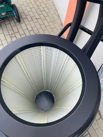 ODKURZACZ PRZEMYSŁOWU TYROLIT VCE3600D MOC 3,6 kW 3 SILNIKOWY