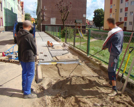 LISTWA ZGARNIAJĄCA (ŁATA BRUKARSKA) MIMAL LZ2 1,6 M (SZEROKOŚĆ ROBOCZA 100 – 165 CM)
