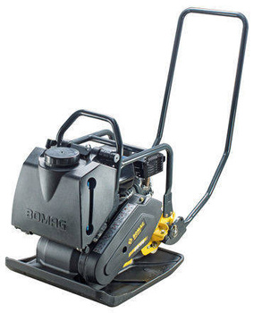 ZAGĘSZCZARKA JEDNOKIERUNKOWA 95 KG BOMAG BVP 18/45 + ZBIORNIK WODY, 450 MM, HONDA GX160