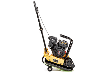 ZAGĘSZCZARKA JEDNOKIERUNKOWA 78 KG CEDRUS ZG80L, 420 MM, LONCIN G200F + MATA DO KOSTKI + KOŁA TRANSPORTOWE