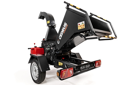 ROZDRABNIACZ SPALINOWY DO GAŁĘZI CEDRUS RBR13 R13 PROFESSIONAL ( RĘBAK ) LONCIN LC2V80FD ELEKTRYCZNY ROZRUCH 24 KM PRZYCZEPKA LEKKA JONCO